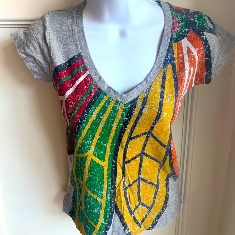 Red Jacket Chicago Blackhawks printed tee shirt